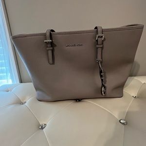 Michael Kors Jet Set Travel Work Tote